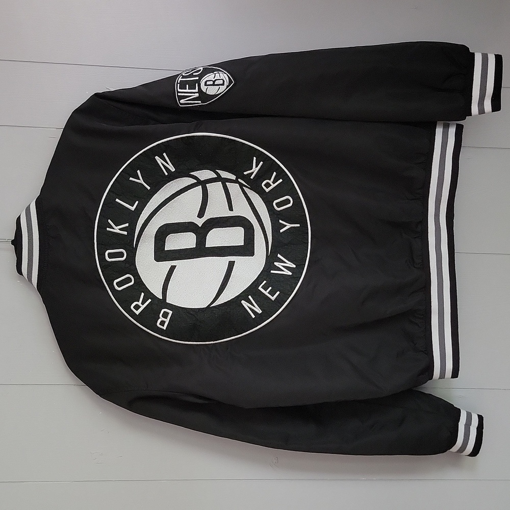 NBA Nets Durant 7 Men's Jacket Medium Black Snap Button Quilted